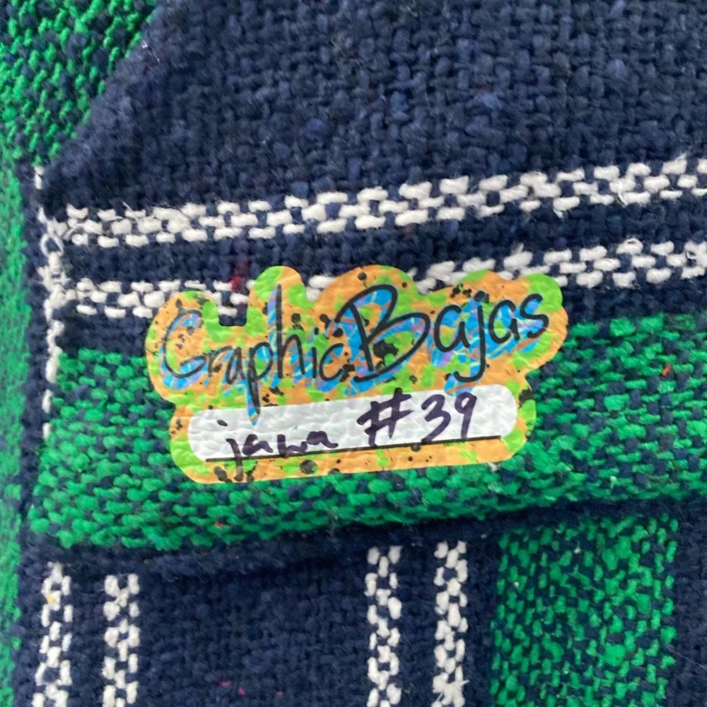 XL White Rabbit Baja Hoodie - Picture 3 of 4